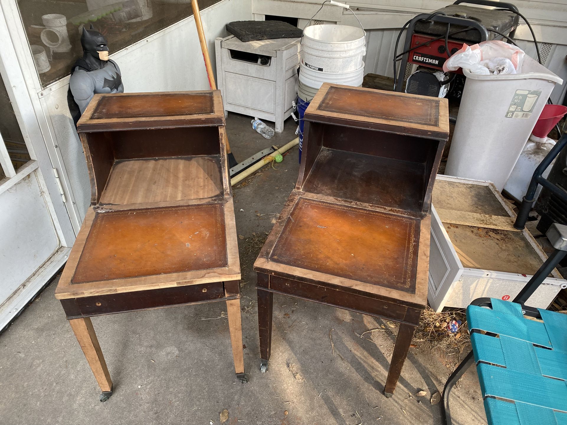 2 Vintage End Tables