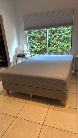 Practically New Queen Lessa Mattress and Platform Bed/Base