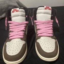 Travis scott jordan 1 