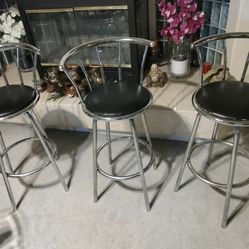 Bar Stools 