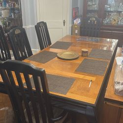Dining Room Table 