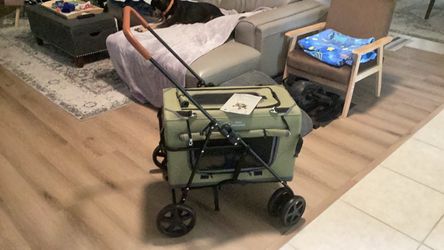 Long Dog Impressions Portable Kennel and Dog Walker/Runner