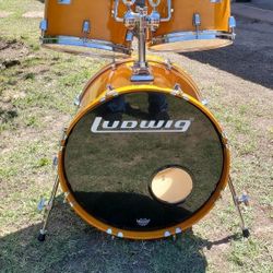 Ludwig Rocker Drums No Floor Tom And No Hardware. 22" Kick 12" & 13" Tom's New Heads  & Spurs On Kick