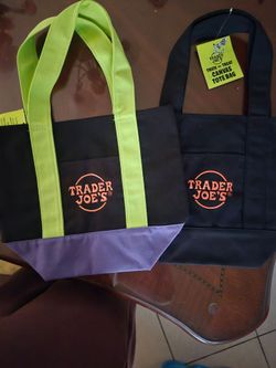 Trader joes canvas