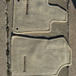  Toyota Tundra Floor Mats (2008-2013) - Full Set