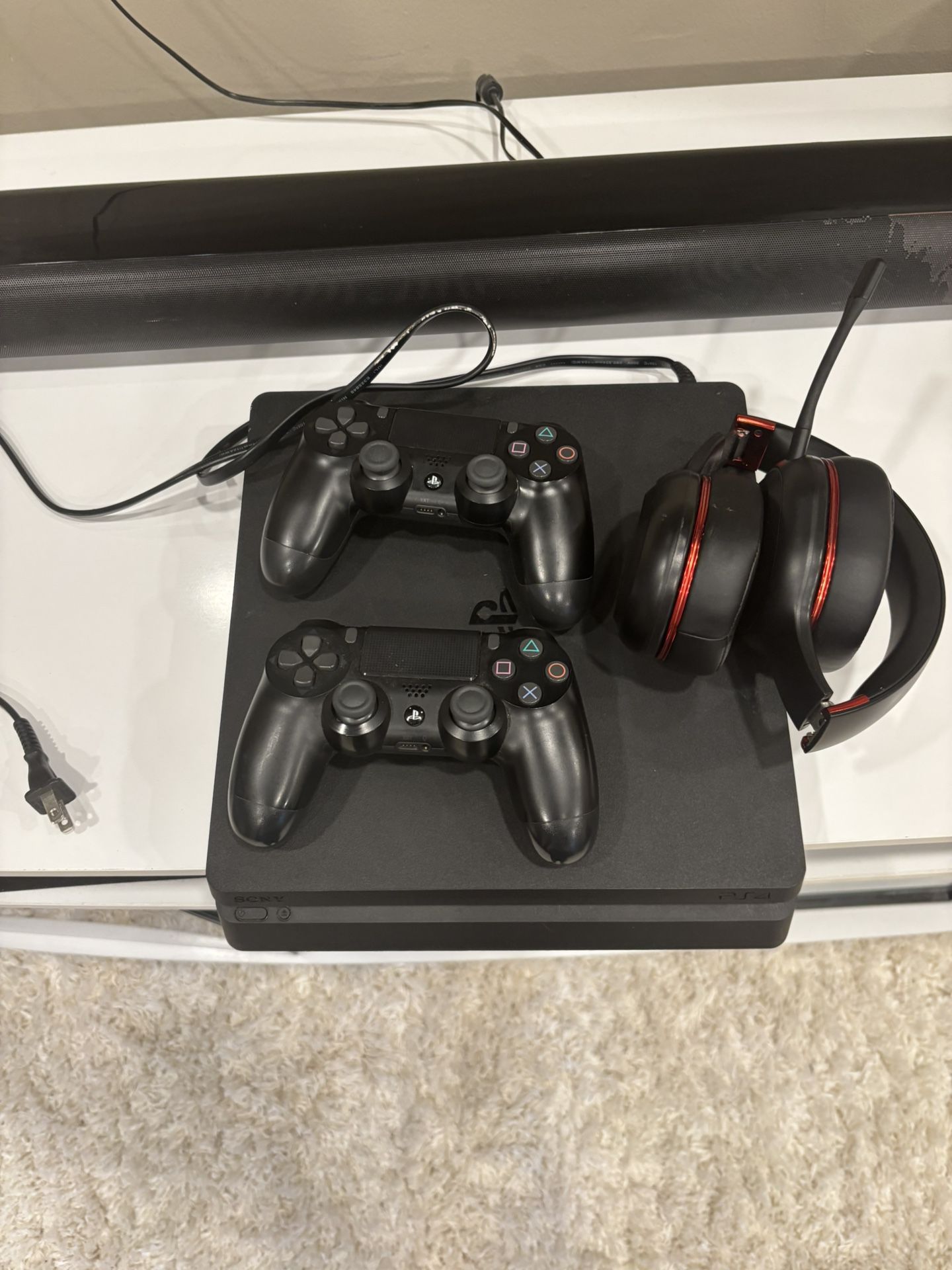 PS4 Console + 2 Controllers With hydro Headset