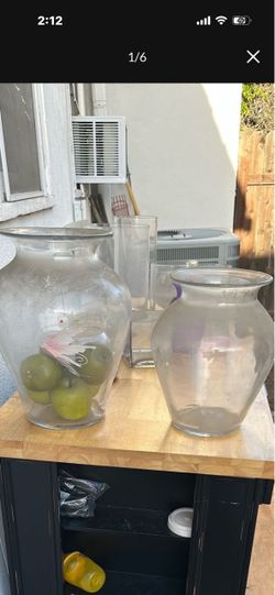 Glass vase