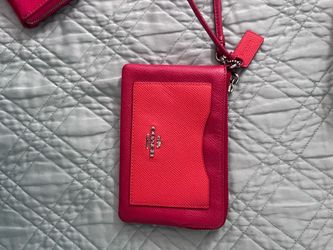 Coach Colorblock Leather Zip Card Holder Wallet – Red
