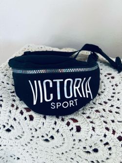 Victoria’s Secret Sport Fanny Pack with Iridescent Zipper and Charm
