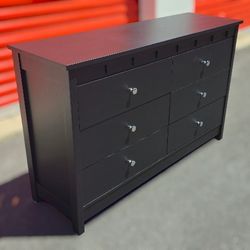 Modern Black 6-Drawer Dresser with chrome knobs