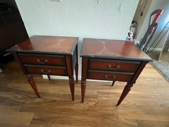 Two End coffee tables or lamp stands