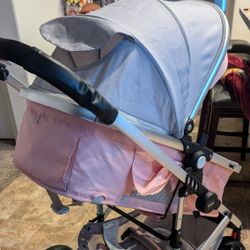 Great Condition Stroller. 