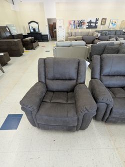 St John Recliner