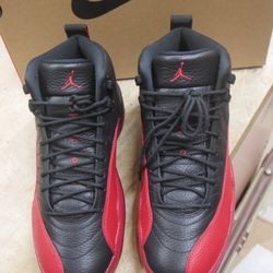 Air Jordan 12  Retro Flu BLACK VARSITY RED  Game 2025 Size 10 CT8013 002 NEW. 
