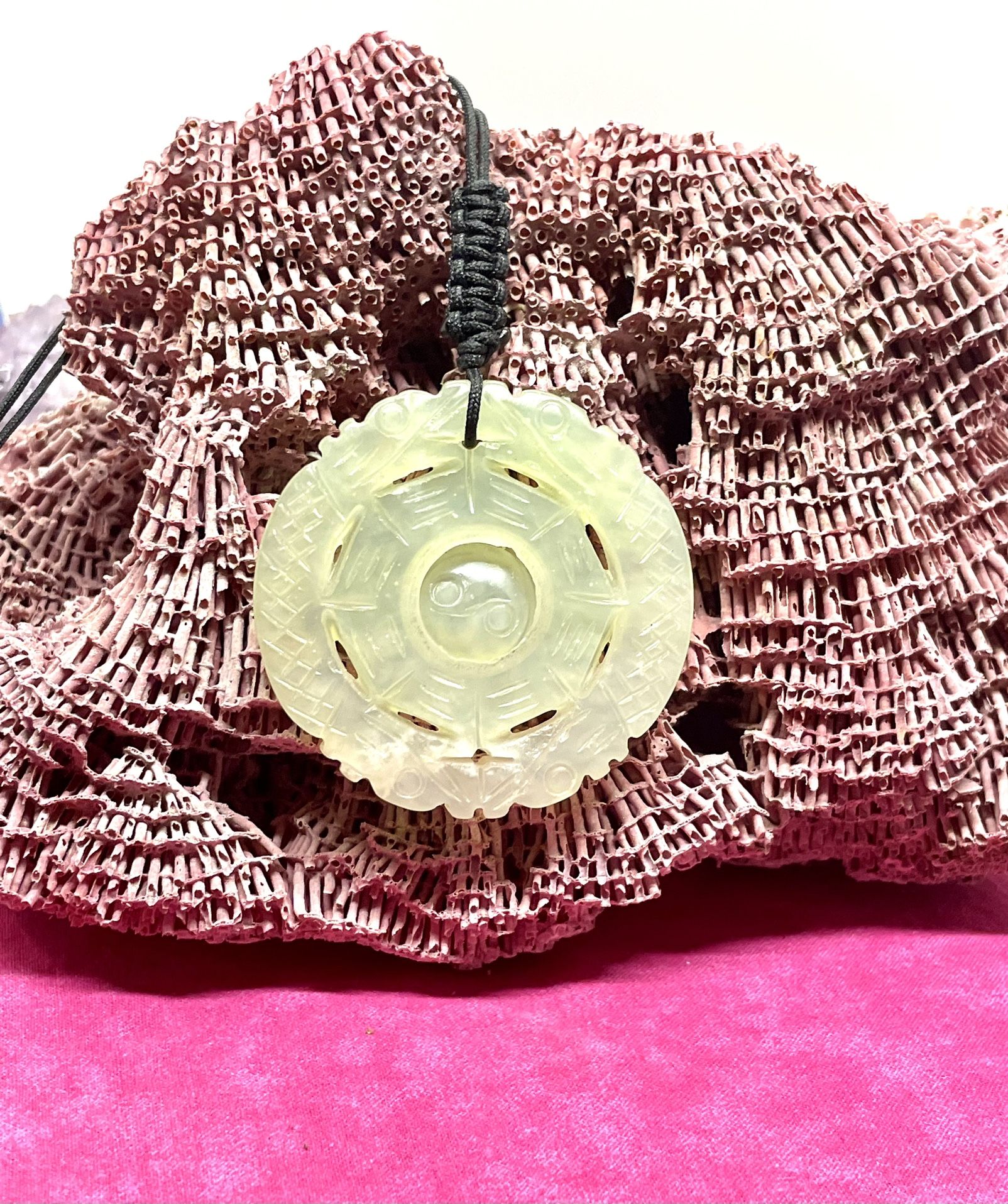 Vintage Jade Pendant Necklace