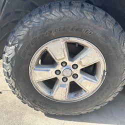 Hola Bendo Llantas Nuevas Ho Camvio 