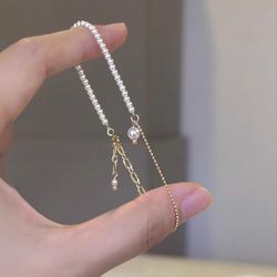 Extremely small pearl bead bracelet women‘s fashion personality ins style light luxury niche design sense exquisite hand jewelry