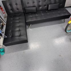 FUTON 