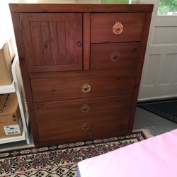 Dresser Set