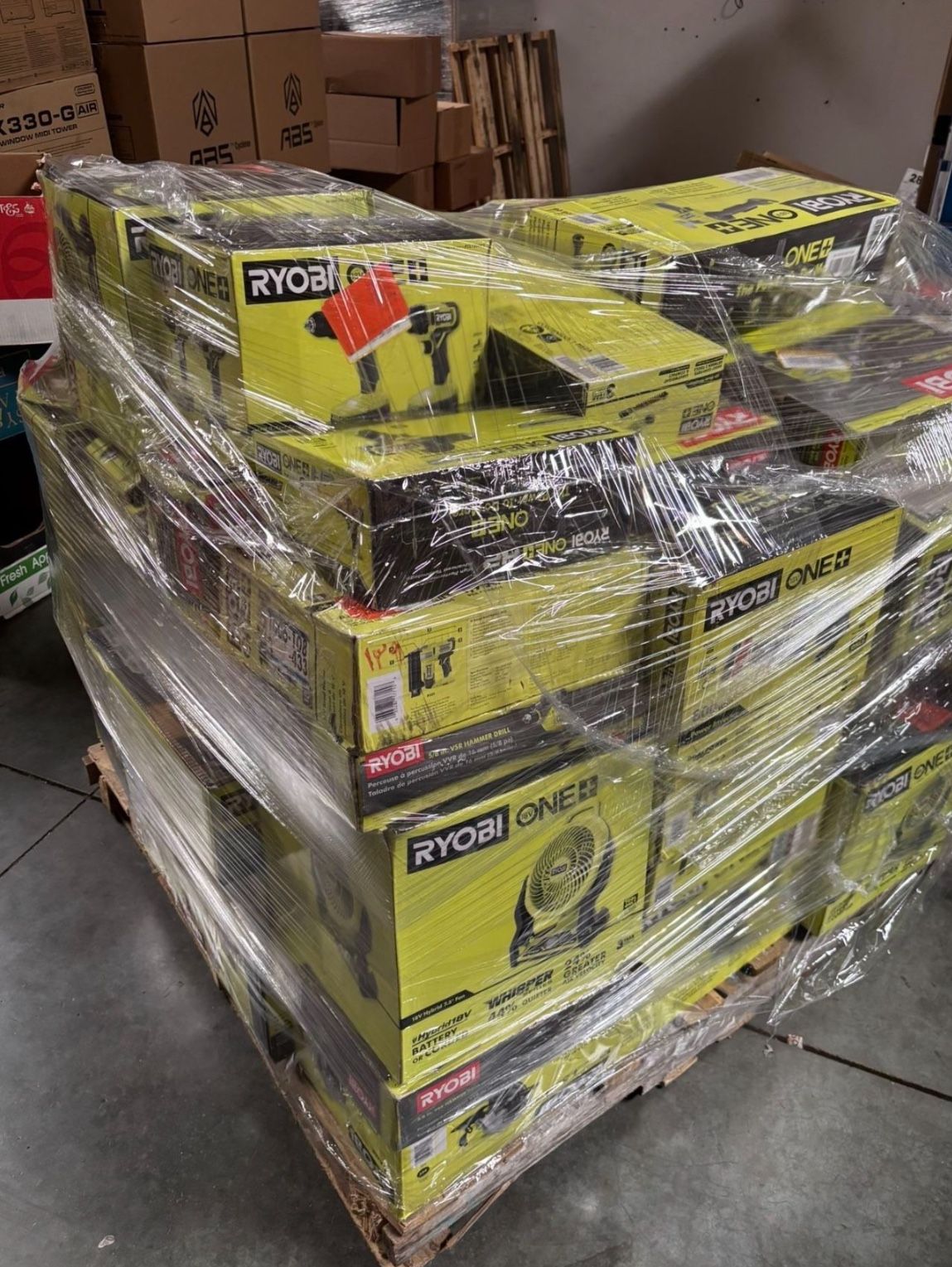 Ryobi Tools , Home Depot Customer Returns, 79 Pieces 