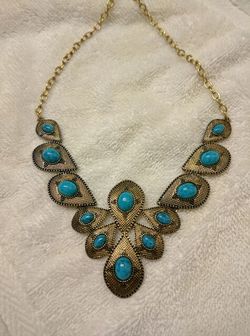 Decorative necklace