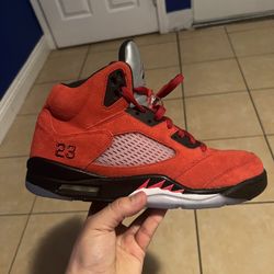 Jordan 5 Raging Bull 10.5 