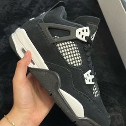Air Jordan 4 Retro (GS)
