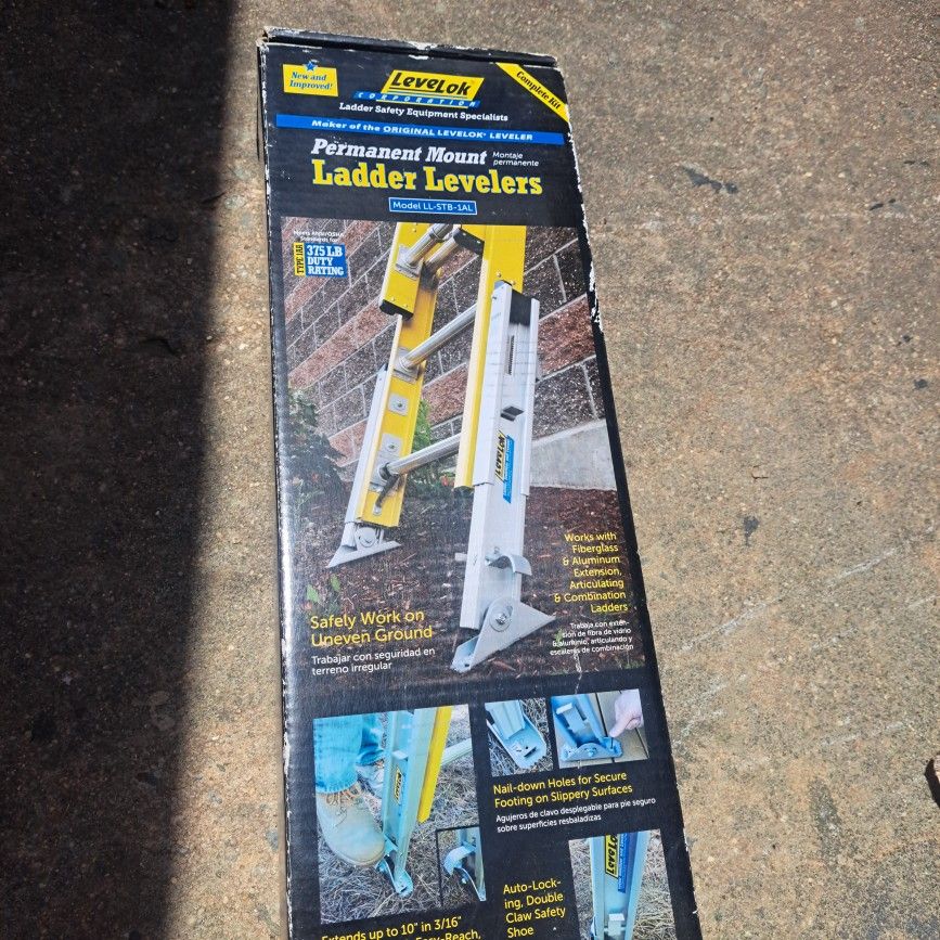 Vintage Sewing Basket