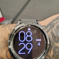 Samsung Galaxy Watch 4 Classic