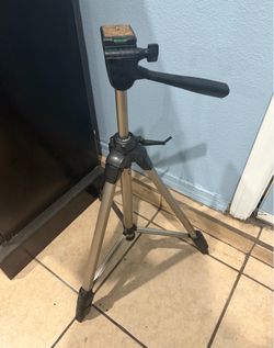 Camera Tripod $25 OBO