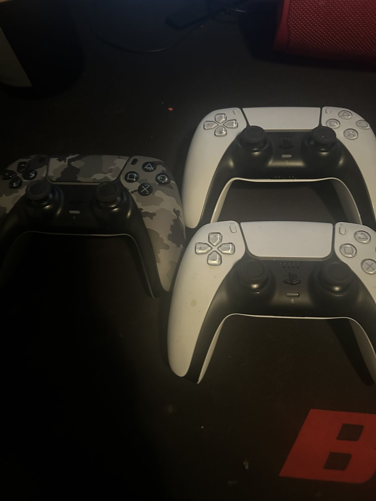 3 Broken PS5 Controllers For Parts Only