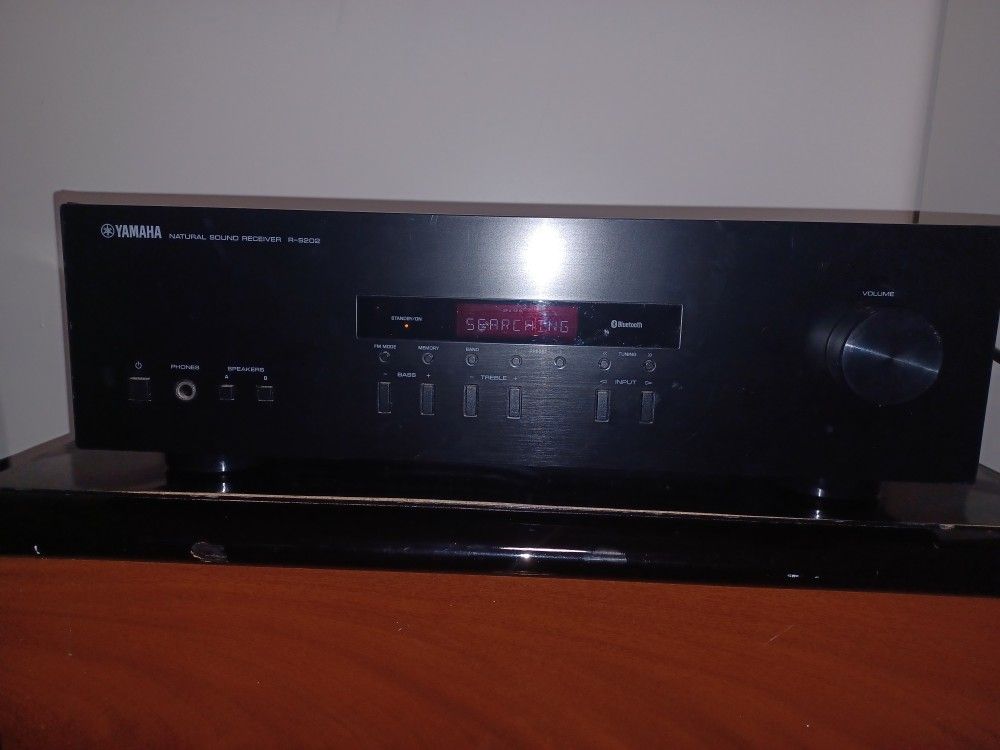 Amplificador Yamaha R-S202
