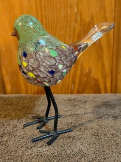 HQT Hand Blown Art Glass Bird Figurine with Metal Legs