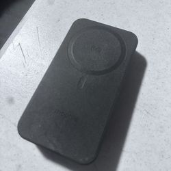 Mophie Snap+ Wireless Powerstation 10K Power Bank with Stand