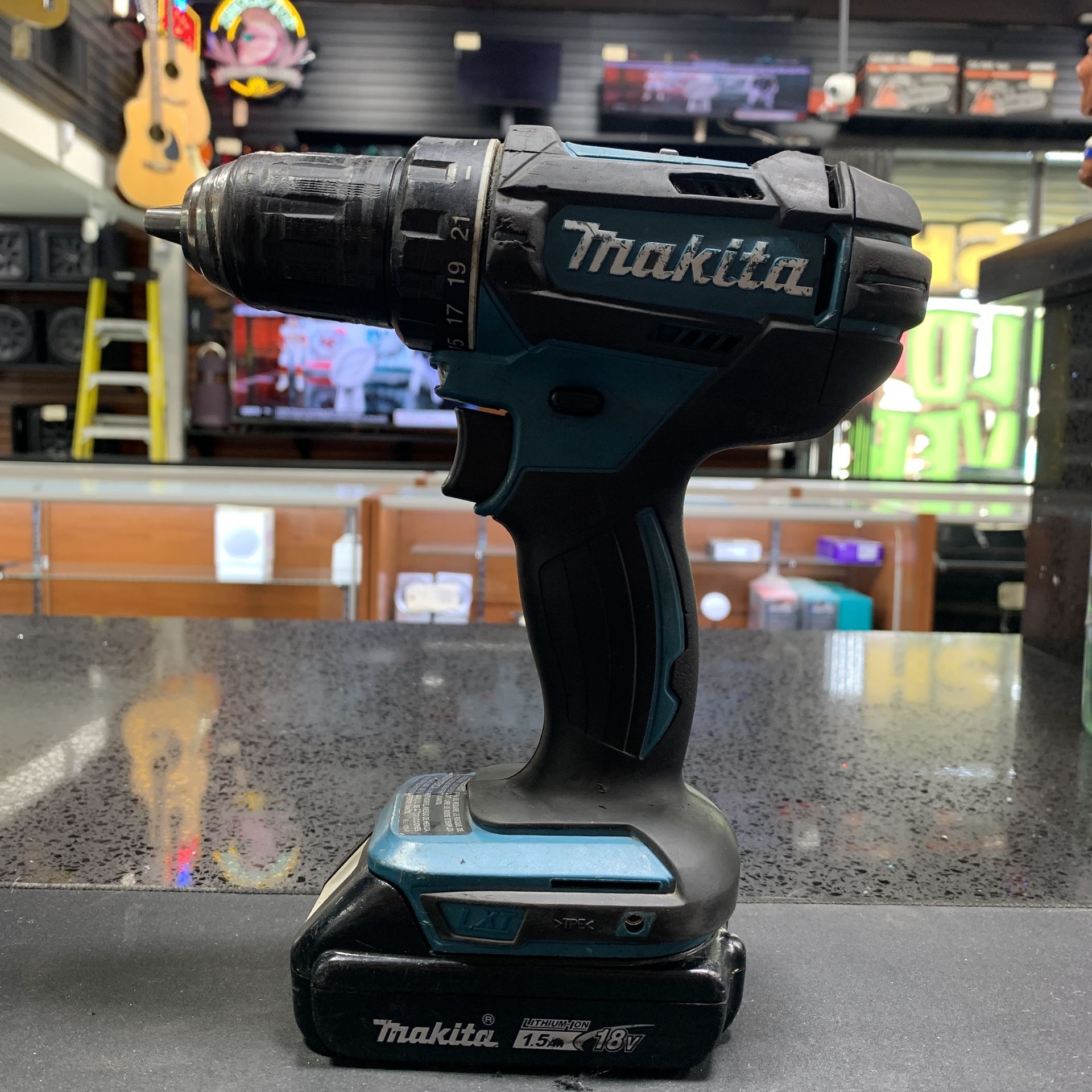Makita Xfd10 Drill With 1.5ah Battery