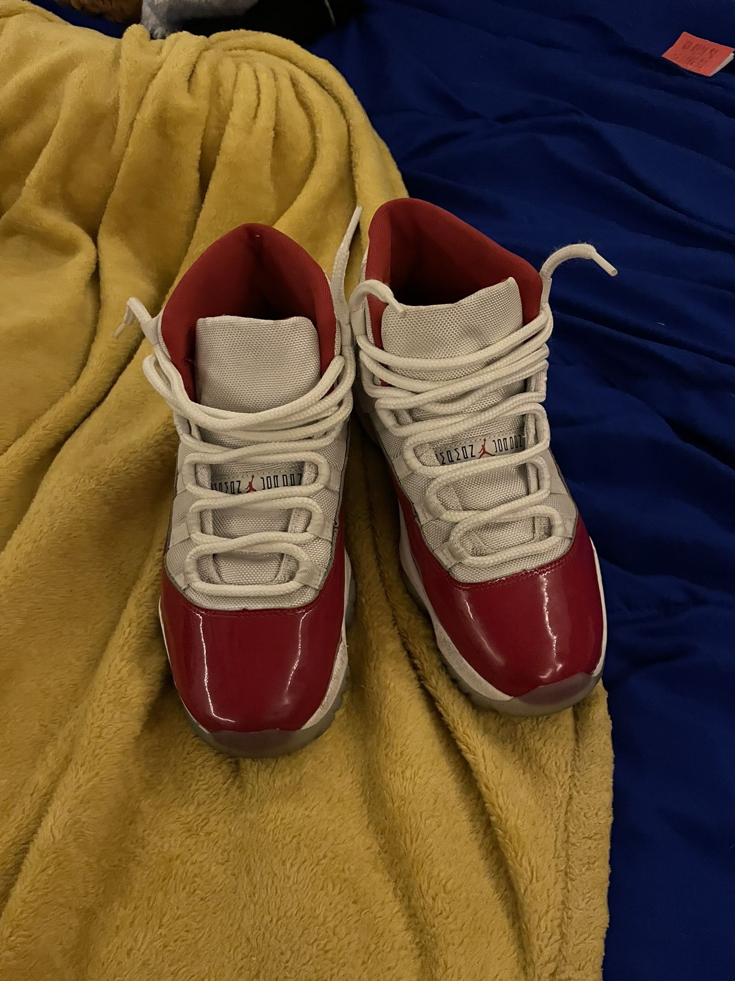 Jordan 11 Cherry