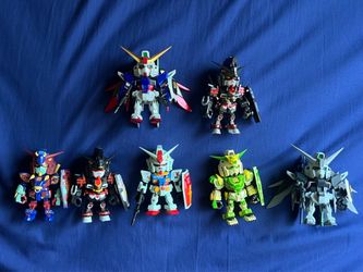gundam blind box selling as a bundle