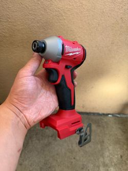 Milwaukee M18 Brushless 1/4 in. Compact Impact Driver (Tool Only)