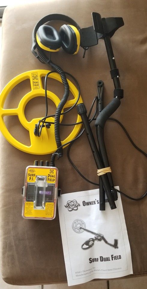 WHITES SURF DUAL FIELD METAL DETECTOR