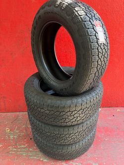 275/60R20 GOOD YEAR WRANGLER A/T full tires set