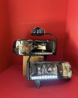 Dodge Ram 1994. 2001 Headlights.