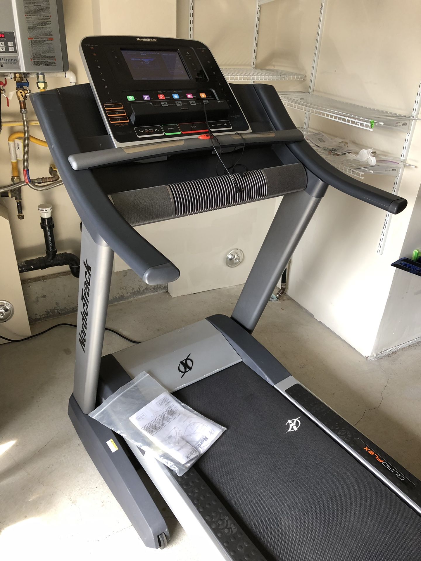 Treadmill - HIGH END NordicTrack Commercial 2150 (NTL17011)