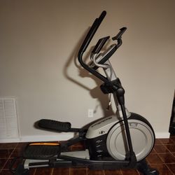 Nordic Track Elliptical 