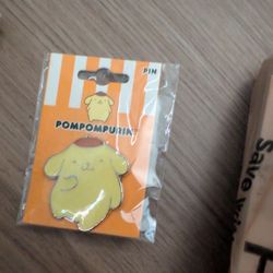 Pompompurin enamel pin sanrio