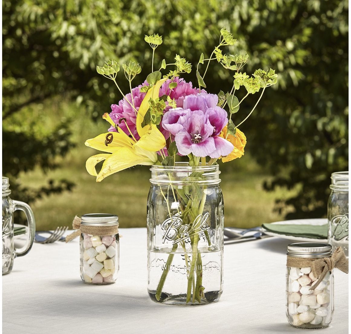 BALL 32oz Wide Mouth Quart Canning Mason Jars, Lids Bands Clear Glass 12 Pack. Condition is "New and sealed.