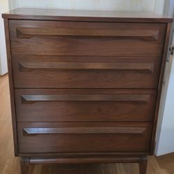 Vintage Modern Bedroom furniture set - dressers and night stands