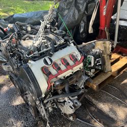Audi 4.2 V8 Engine 