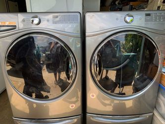 Gas Whirlpool washer dryer