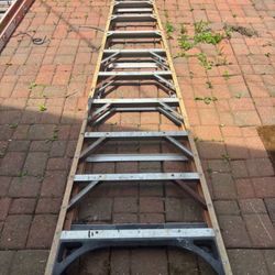 Husky Step Ladder.rm-399