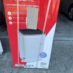Frigidaire 3 In 1 Portable Air Conditioner 